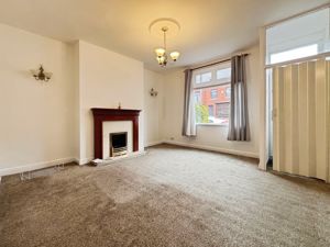 Lounge- click for photo gallery